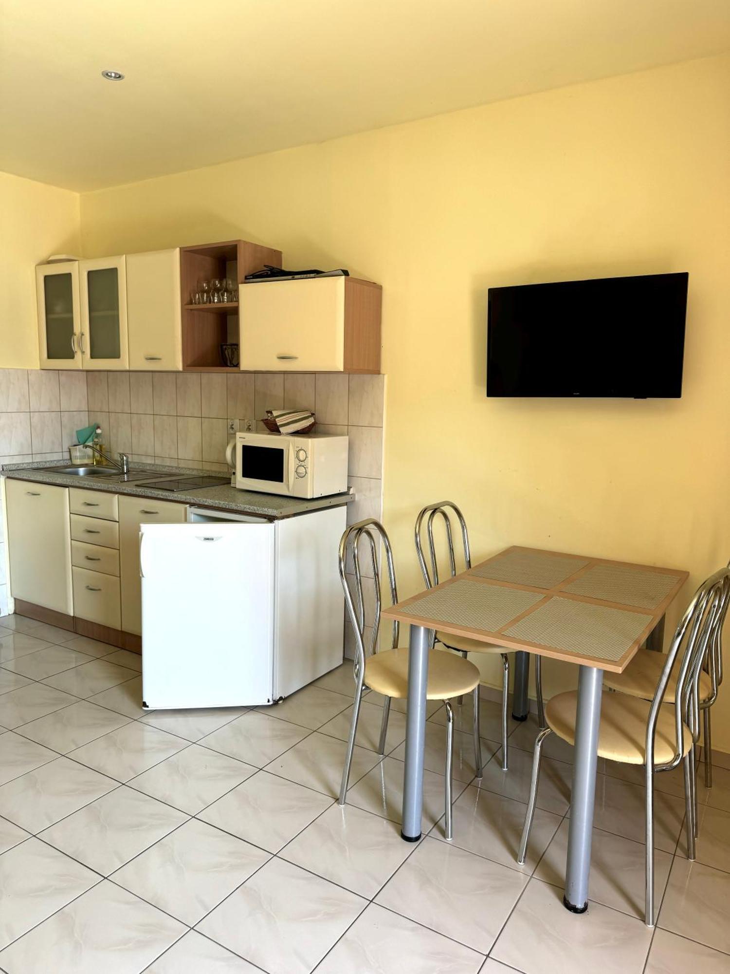 Apartmany Hawaii Patince Extérieur photo